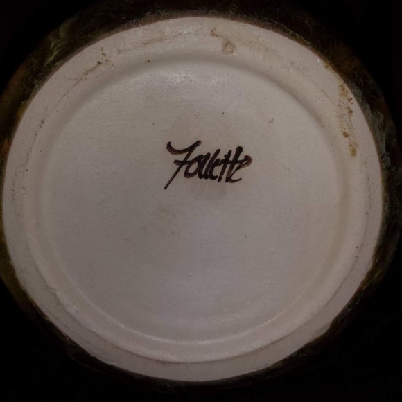 Follete Pottery Vase - Picture 3 of 5